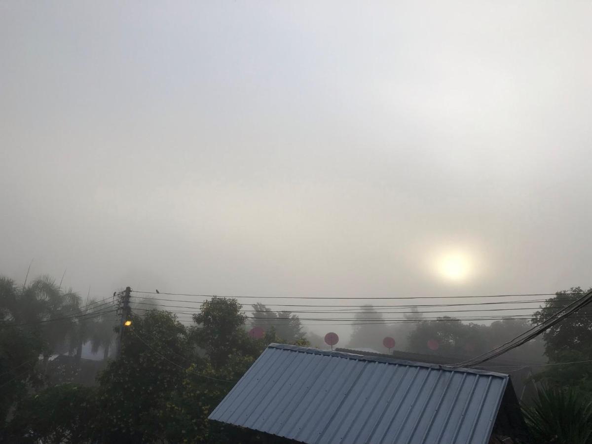 Baan Rai Pray Rung Kaeng Krachan Ban Tha Ling Lom Luaran gambar